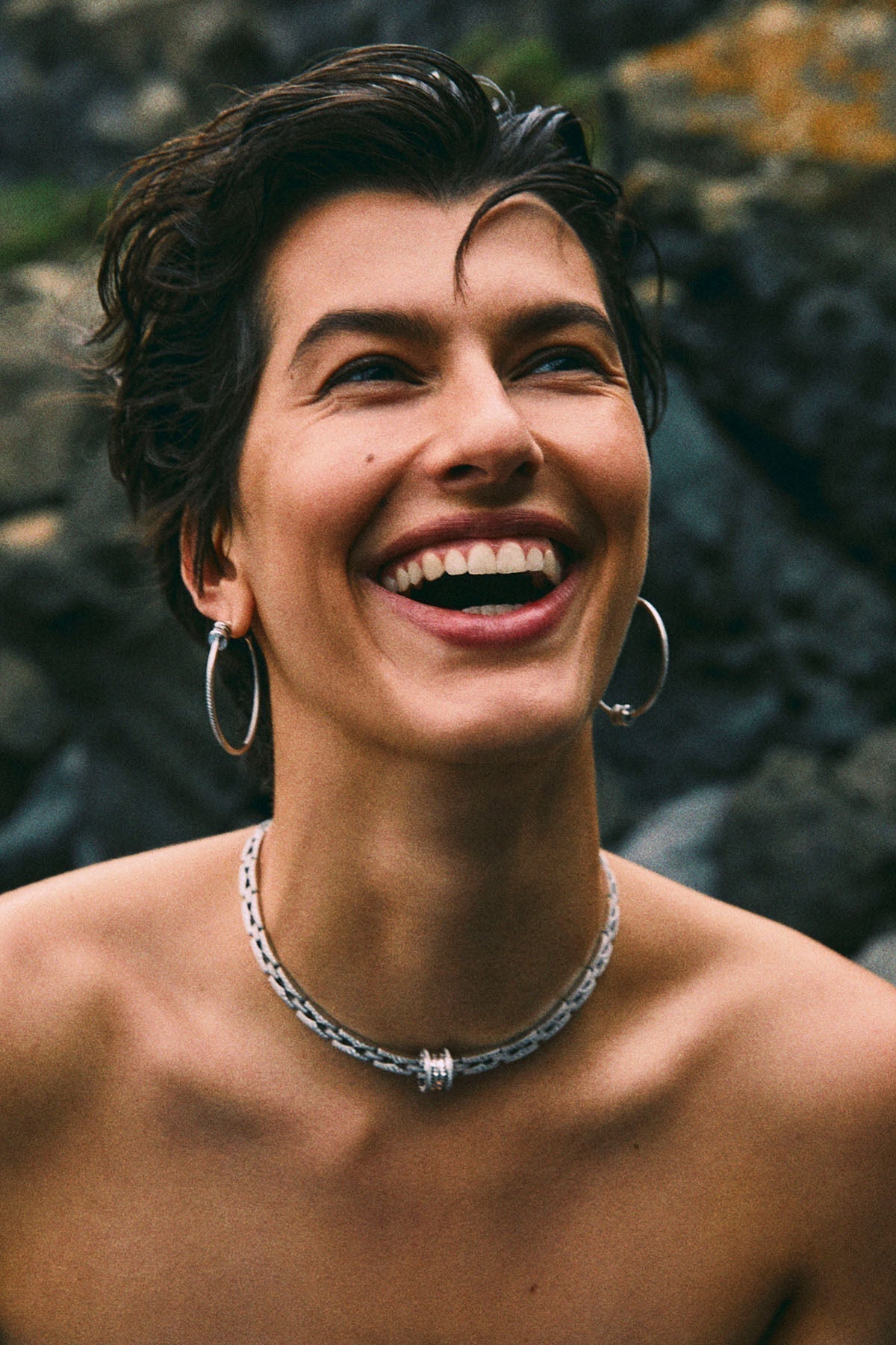 Madame Artikel mit Dr. Katharina Broos zum "Hollywood-Lächeln?" Die Expertin beantwortet die häufigsten Fragen zum Thema Bleaching